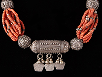 Trade-Bead-Necklace-0186-cu.th