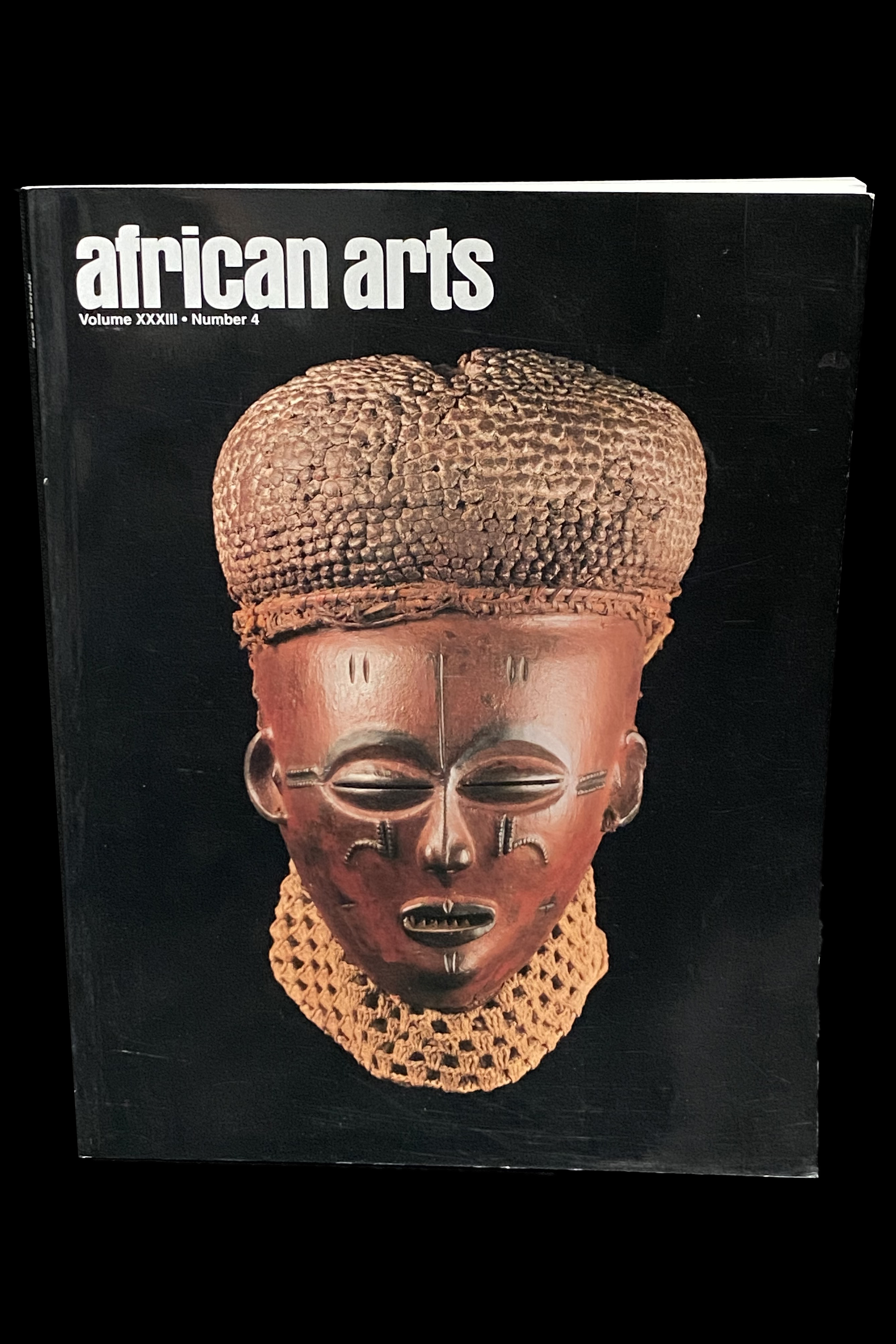  African Arts Magazine - Winter 2000