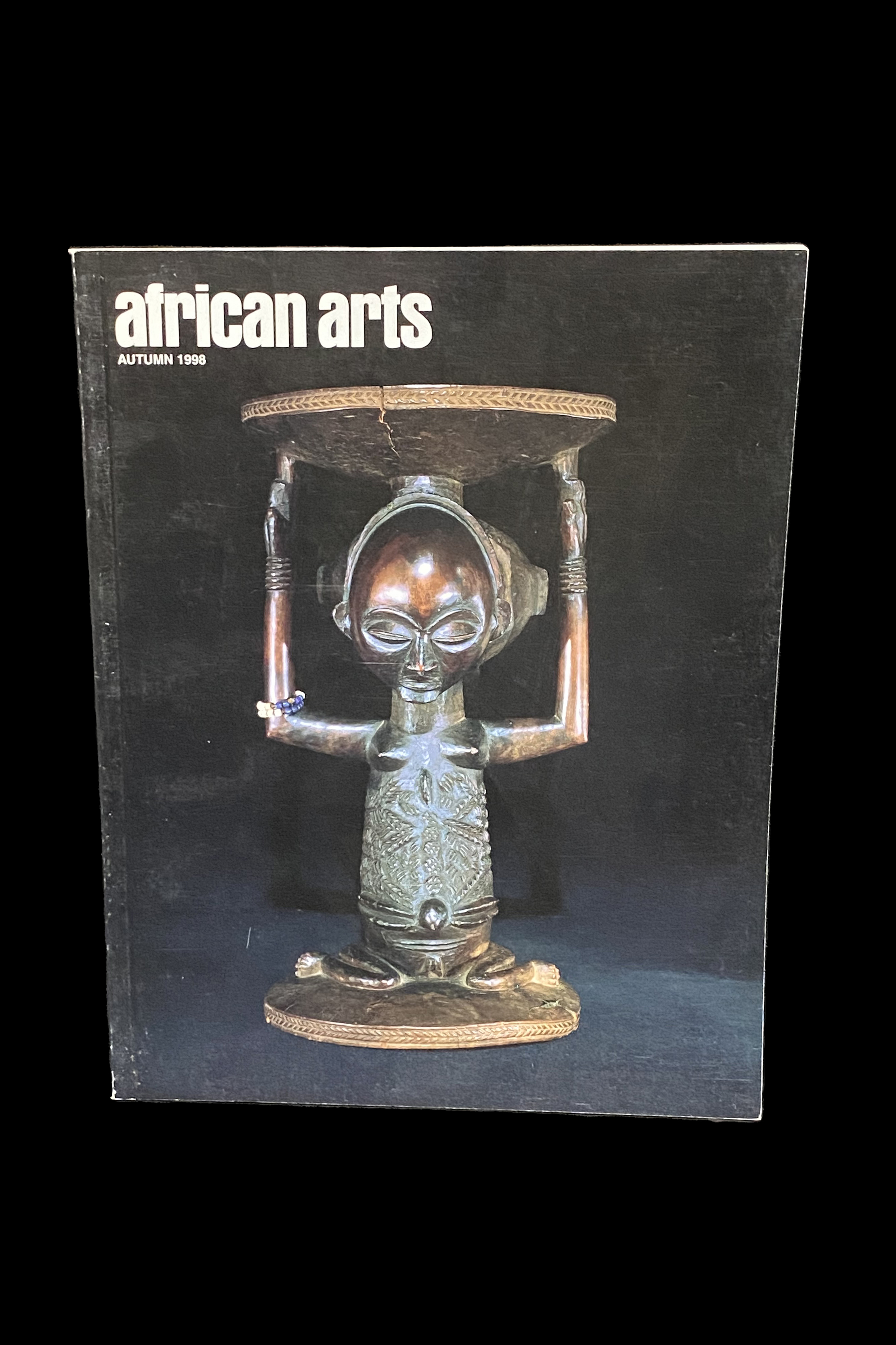  African Arts Magazine - Autumn 1998 - Special Issue: Authorship in African Art, Part 1