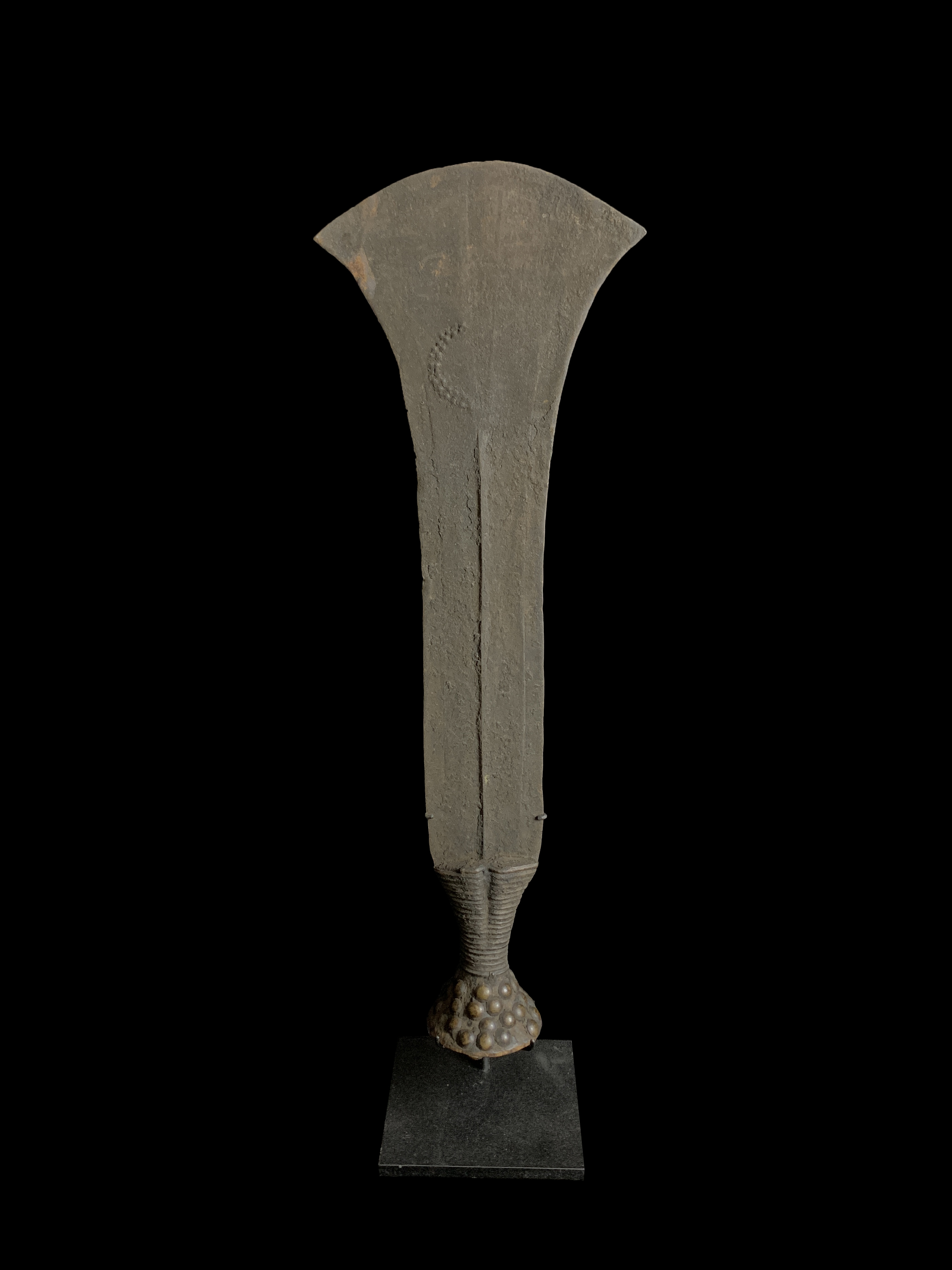 Knife with studded handle - Konda People - D.R. Congo 