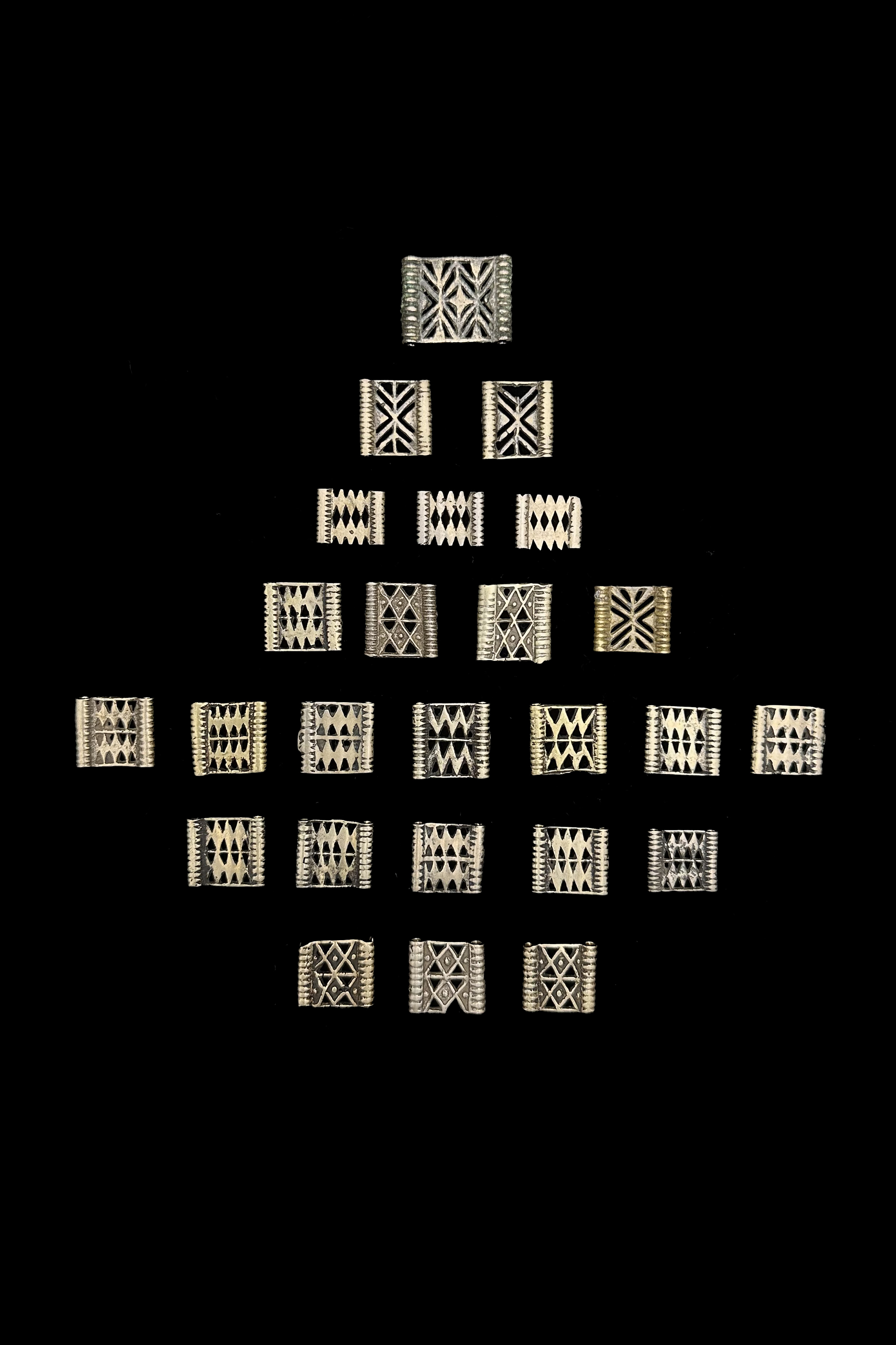 25 Beads - Akha People, Burma (Myanmar).