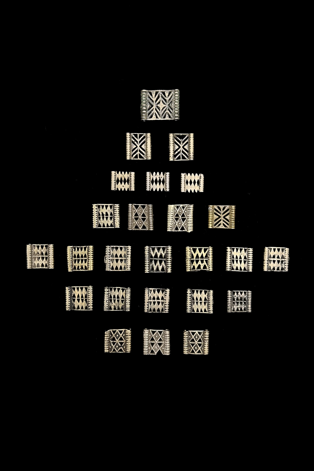 BeadsAkhaQty25-30IMG_8150th