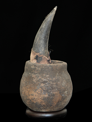 Diviner's Medicine Mortar and Pestle - Shona People - Zimbabwe  (8574) - Sold