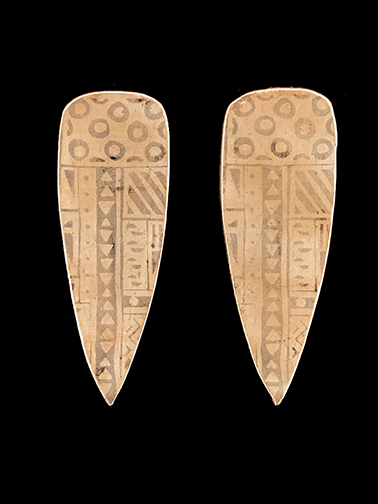 Clay  Posted Earrings with tribal design. #8