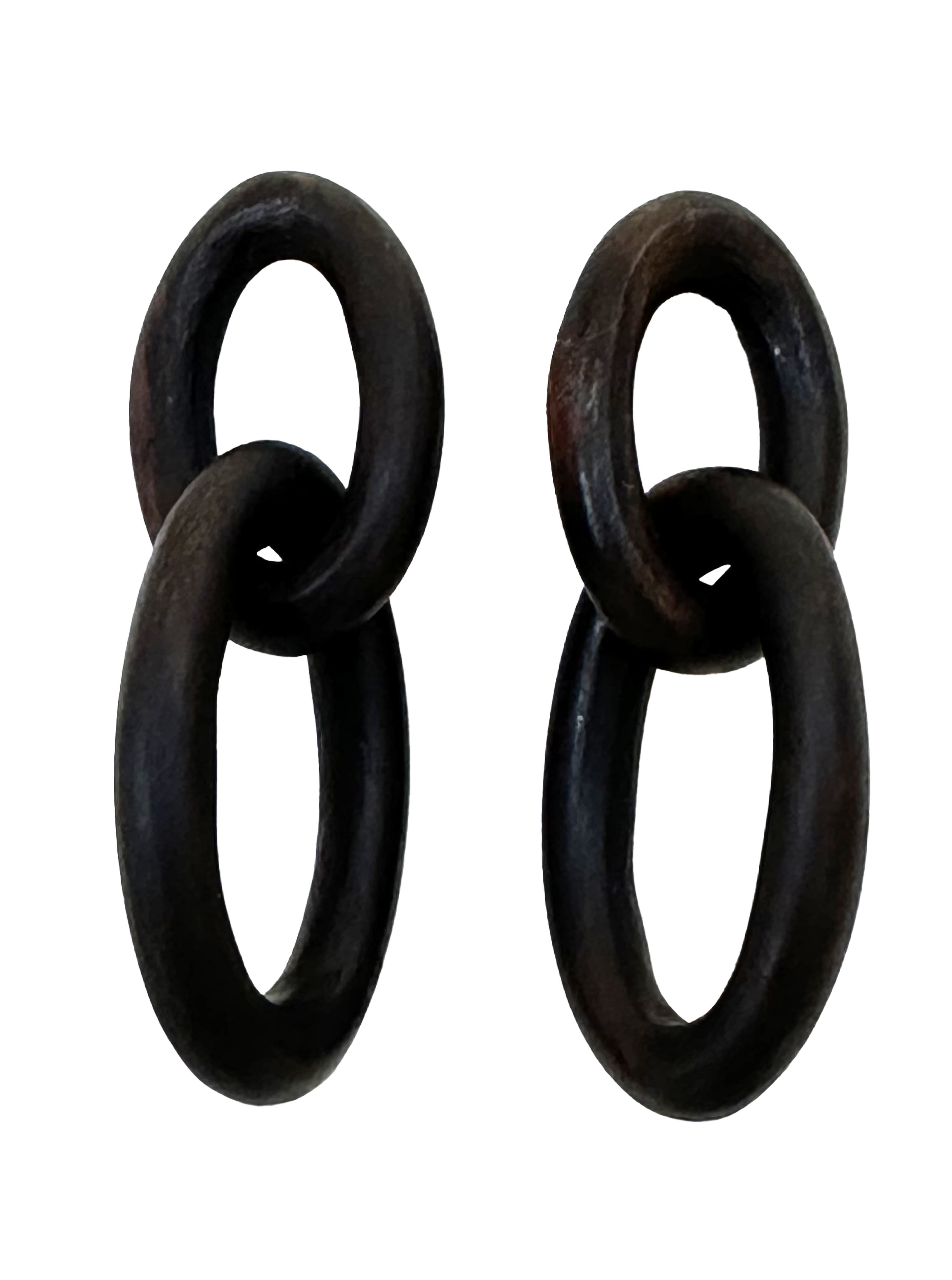 Posted Rounded Chain Link Ebony Wood Earrings - Benin