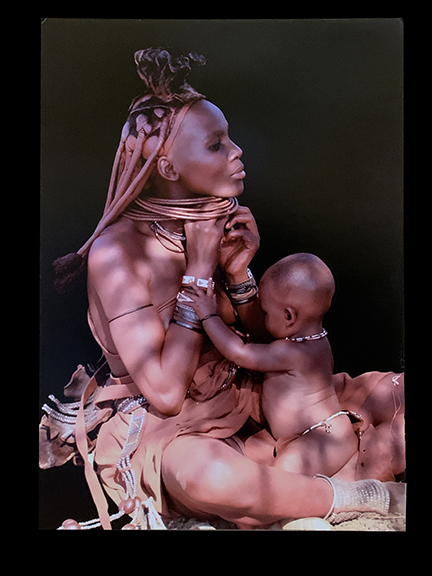 Himba-Mother-And-Childrev