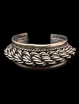 IndianTwistedCuff.th
