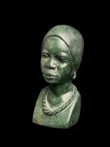 Small Realistic Verdite Bust by Barnabas Fombe - Shona, Zimbabwe 2