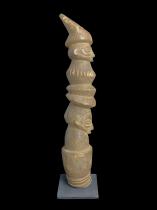 Mbwoolo Healing Figure - Yaka People, D.R. Congo 4