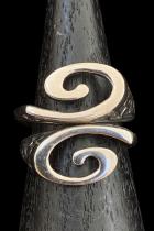 2 Designs in One Spiral Sterling Silver Ring 5