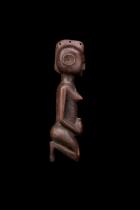 Kneeling female figure - Nyamwezi People, Tanzania M54 3