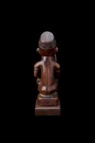 Memorial figure of a clan leader - Yombe People, D.R. Congo M39 3