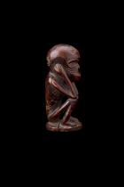 Crouching Figure - Benalulua People, D.R. Congo M56 4