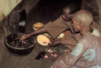 Igbo Divination Vessel - ókwá ọ́jị̀ bowl - Nigeria (0384) 5