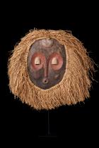 Pigmented mask with Raffia - Goma?, D.R.Congo M12